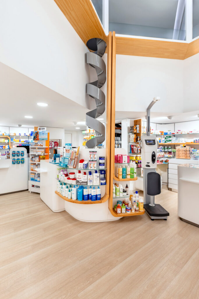 05-Farmacia_Weyler