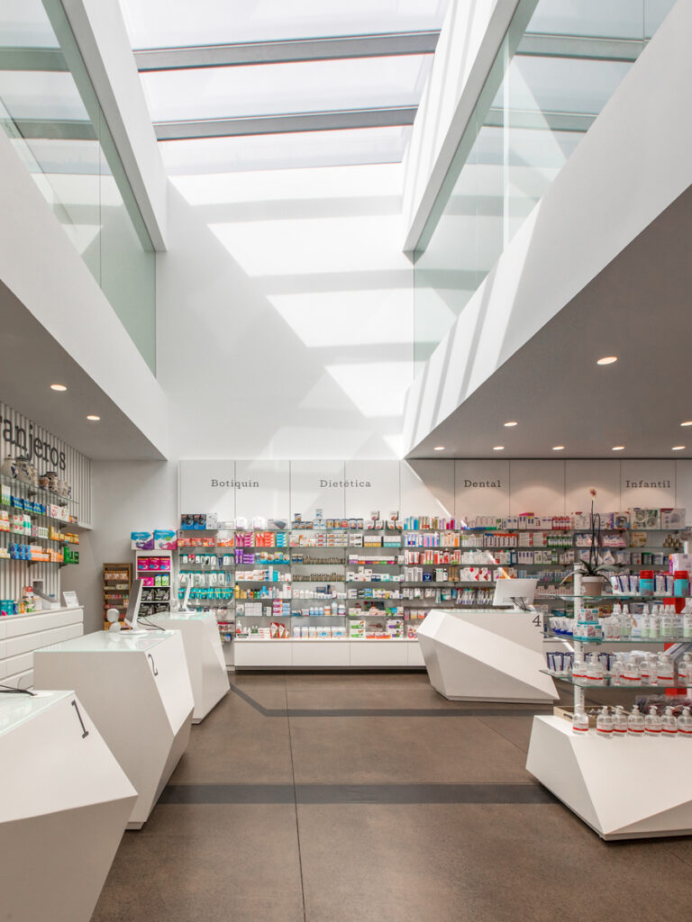 Farmacia_Los_Naranjeros-02-1